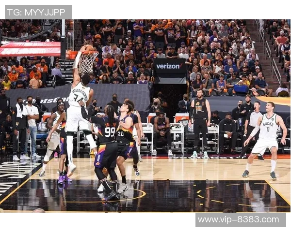 维拉纽瓦谈4号位阵容选择：德克首发KG替补字母哥被裁的深意