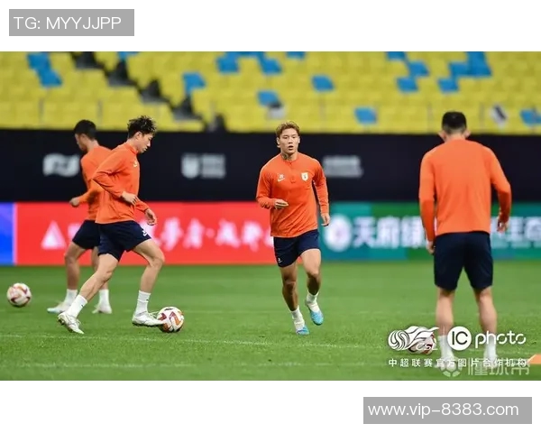 山东泰山足球队在广州启动冬训第二阶段全力备战新赛季 山东泰山足球队在广州启动冬训第二阶段全力备战新赛季